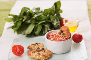 Raw liutenitsa (pepper puree) 